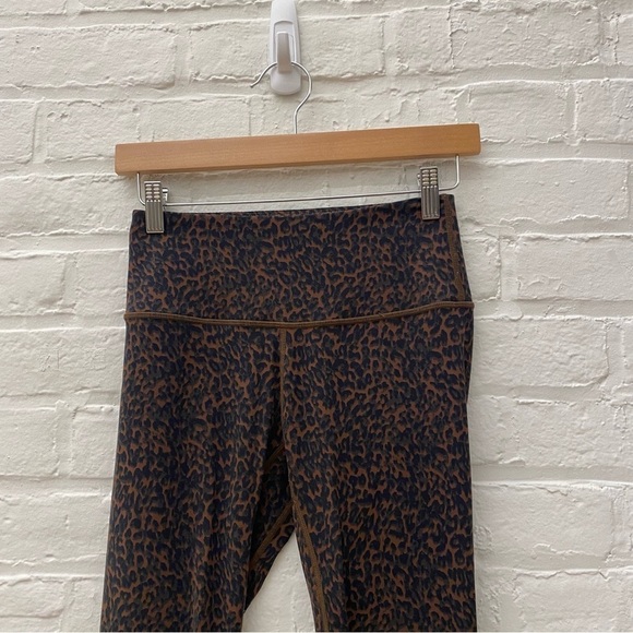 Varley || Let’s Move High Rise Leggings Bronze Distorted Cheetah Brown Small - Picture 3 of 10